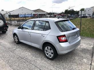 Schadeauto Skoda Fabia 1.0 2017/11