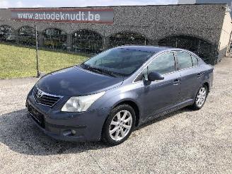 Vaurioauto  passenger cars Toyota Avensis 2.0 D4D   HAGELSCHADE 2009/10
