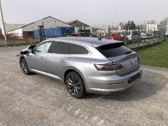 krockskadad bil auto Volkswagen Arteon Arteon 1.4 hybride 2023/8