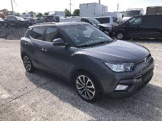 skadebil auto Ssang yong Tivoli 1.6 AUTOMATIQUE 2018/8