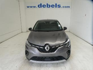 Vaurioauto  passenger cars Renault Captur II TECHNO 2023/6