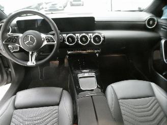 Mercedes Cla-klasse 250 E picture 14
