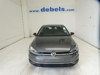 Schadeauto Volkswagen Golf COMFORTLINE 2020/6