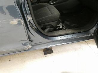 Ford Fiesta TITANIUM picture 16