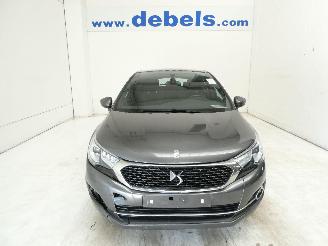 skadebil auto DS Automobiles DS 4 1.2  SO CHIC 2017/9