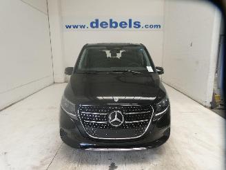 Damaged car Mercedes V-klasse 2.  250 D 2025/5