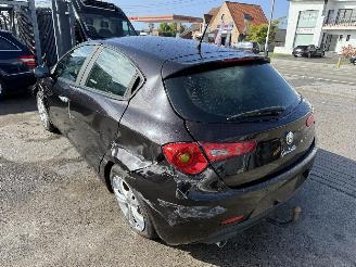 Alfa Romeo Giulietta 1.6 MTJD picture 4