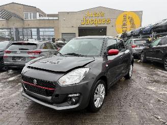 Unfallwagen Suzuki Swift 1.0 COMFORT KLIMA 2017/10