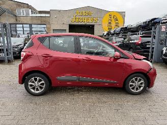 Schadeauto Hyundai I-10 1.0I POP 2014/5