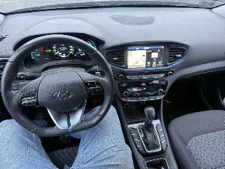 Hyundai Ioniq PLUG IN - HYBRID picture 21