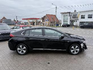 Hyundai Ioniq PLUG IN - HYBRID picture 5