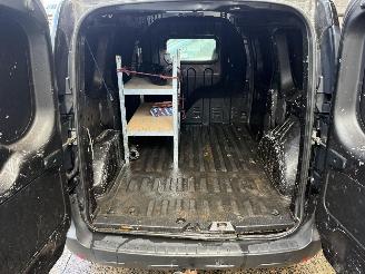 Renault Express 1.5 ENGINE OUT picture 20