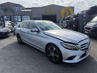 Schadeauto Mercedes C-klasse  2019/3