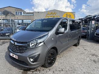 krockskadad bil auto Opel Vivaro XL 1.6 CDTI BI-TURBO 2018/7
