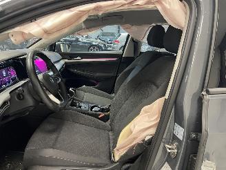 Volkswagen Golf  picture 12