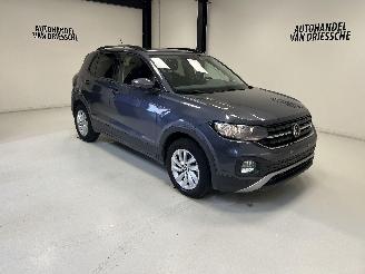 skadebil auto Volkswagen T-Cross  2022/8