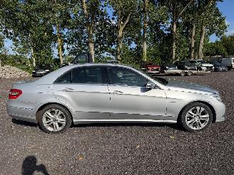 Voiture accidenté Mercedes E-klasse 200 CDI BLUFFICI 2010/10