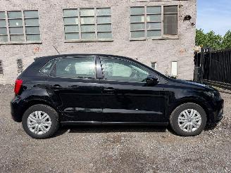 Unfallwagen Volkswagen Polo TRENDLINE 2016/11