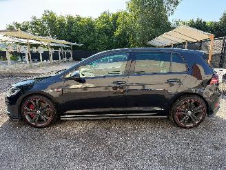 damaged passenger cars Volkswagen Golf GTI 2020/6