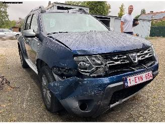 Voiture accidenté Dacia Duster ANNIVERSARY 2015/6