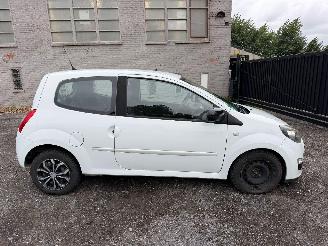 Schadeauto Renault Twingo EXCEPTION 2012/1