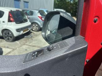 Volkswagen Transporter 2.0 TDI L2H1 picture 10