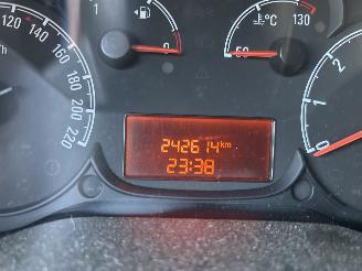 Opel Combo 1.3 CDTI picture 8