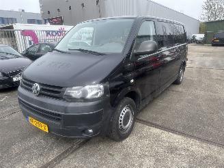 damaged commercial vehicles Volkswagen Transporter 2.0 TDI  L2 H1 2013/10