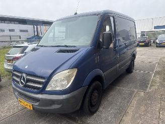 krockskadad bil bedrijf Mercedes Sprinter 2.2 CDI Functional 2008/3