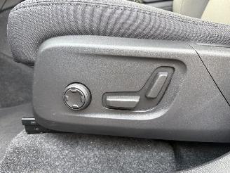 Volvo XC40 Recharge Ultimate 70 kWh Pano Harman Kardon 20\" picture 37