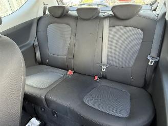 Hyundai I-20 1.2i First Edition Airco picture 22