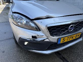 Volvo V-40 Cross Country 1.6 T4 Momentum picture 2