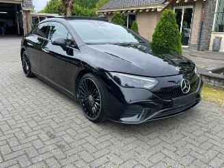 Schadeauto Mercedes EQE 350+ AMG LINE PANO CAMERA 360 NAVI LED 2022/8