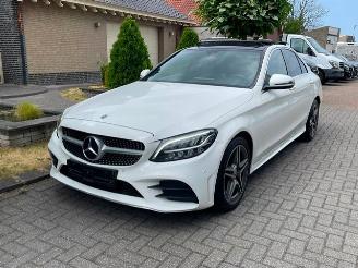 skadebil auto Mercedes C-klasse 200 d AMG LINE PANO LED NAVI CAMERA 2019/7