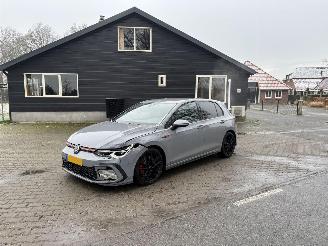 Voiture accidenté Volkswagen Golf 8 GTI 2.0 AUTOMAAT 245 PK NAVI CLIMA CAMERA LED B.J 2023 2023/5