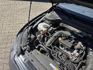 Volkswagen Golf 8 TSI NAVI CLIMA CAMERA VIRT DASH PDC PRIVACY GLASS B.J 2023 picture 13