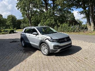 damaged passenger cars Volkswagen T-Cross TSI 110 PK AUTOMAAT NAVI CLIMA CAMERA VIRT DASH B.J 09-2023 2023/9