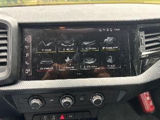 Audi A1 TFSI 95 PK VIRT DASH AIRCO PDC B.J 2023 LICHTE SCHROEFSCHADE picture 16