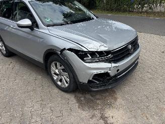 Volkswagen Tiguan 1.5 AUTOMAAT 150 PK NAVI CLIMA CAMERA VIR DASHBOARD LED TREKHAAK B.J 2024 picture 19