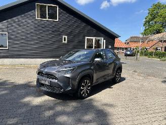 krockskadad bil auto Toyota Yaris Cross 1.5 AUTOMAAT HYBRIDE NAVI CLIMA CAMERA PDC B.J 06-2023 2023/9
