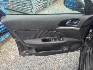 Alfa Romeo 159  picture 12