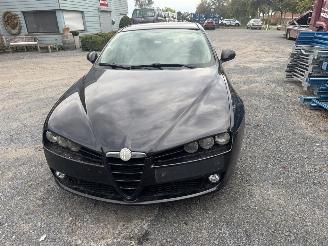 Alfa Romeo 159  picture 2