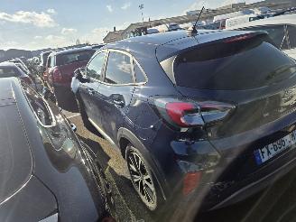 krockskadad bil auto Ford Puma 1.0 SCTI 2021/2