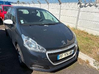 Schadeauto Peugeot 208  2019/4