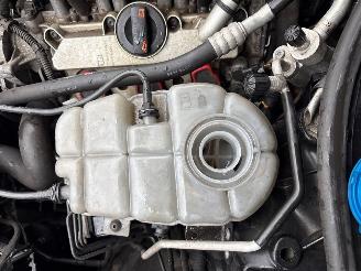 Audi A6 Limousine 2.8 V6 24V FSI Sedan 4Dr Benzine 2.773cc 150kW (204pk) FWD 2010-11/2015-04 (4G2; 4GC) CHVA picture 24