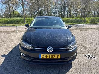 Volkswagen Polo 1.0 TSI 12V Hatchback 4Dr Benzine 999cc 70kW (95pk) FWD picture 2