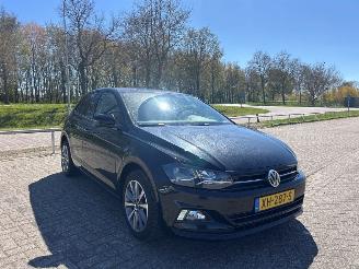 Volkswagen Polo 1.0 TSI 12V Hatchback 4Dr Benzine 999cc 70kW (95pk) FWD picture 3
