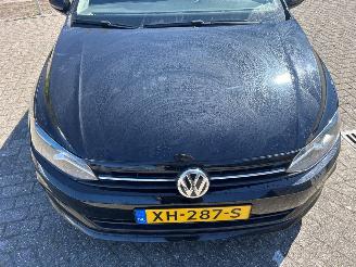 Volkswagen Polo 1.0 TSI 12V Hatchback 4Dr Benzine 999cc 70kW (95pk) FWD picture 4