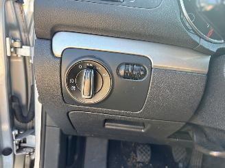 Volkswagen Golf 1.4 16V Hatchback  Benzine 1.390cc 59kW (80pk) FWD 2008-10/2012-11  CGGA picture 12
