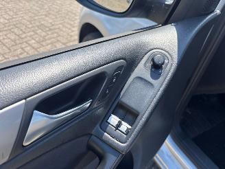 Volkswagen Golf 1.4 16V Hatchback  Benzine 1.390cc 59kW (80pk) FWD 2008-10/2012-11  CGGA picture 11